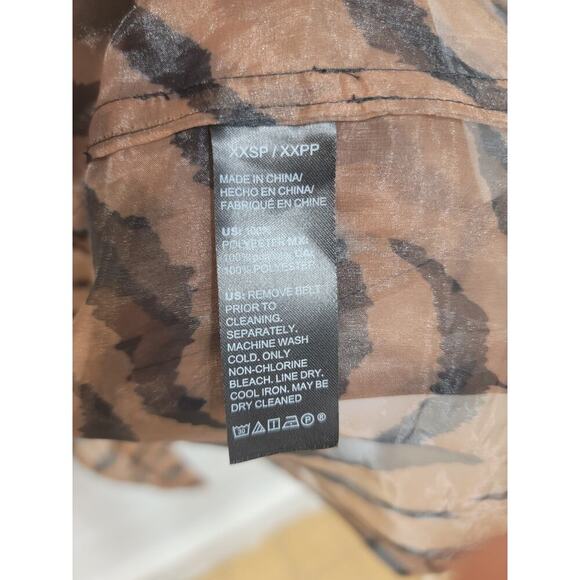 Sheer Trench - Picture 11 of 11